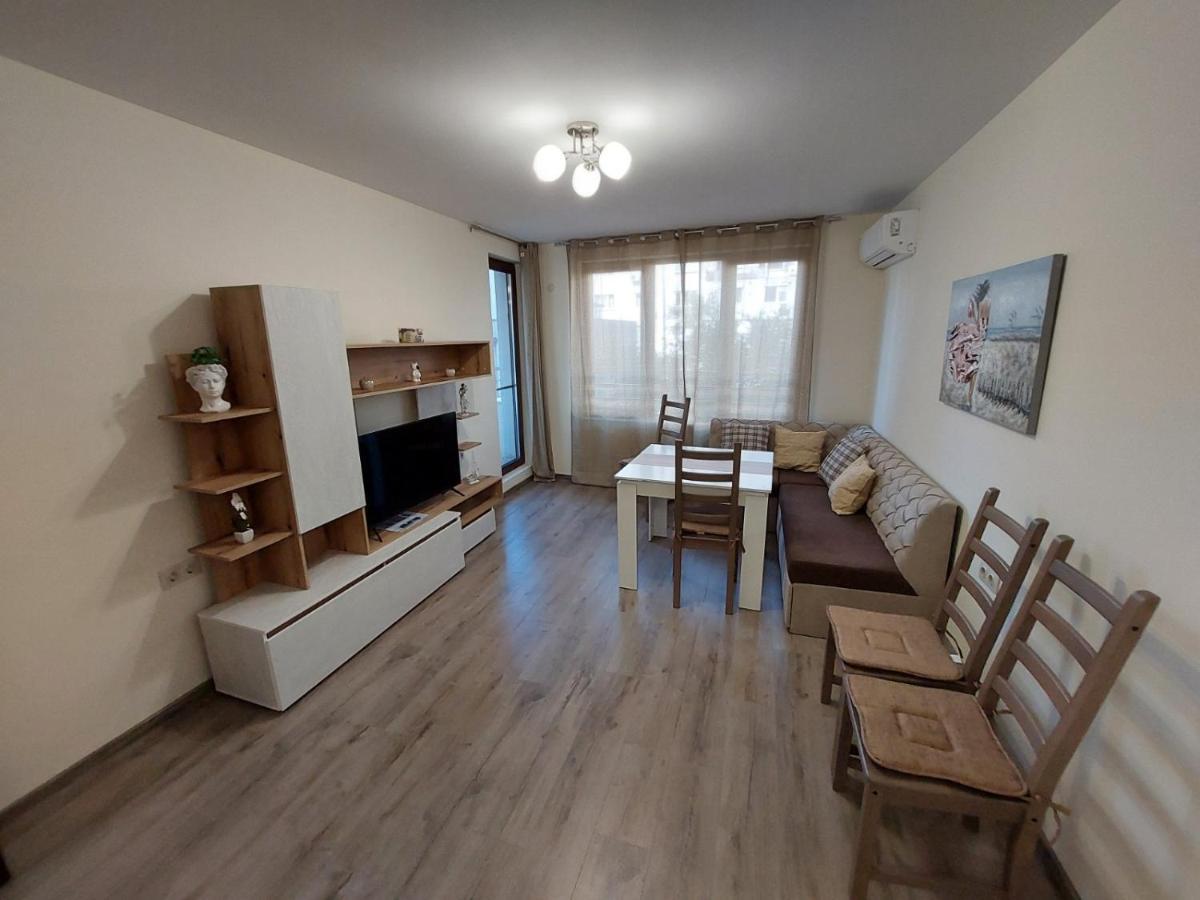 Апартаменти За Гости Делукс Burgaz Dış mekan fotoğraf